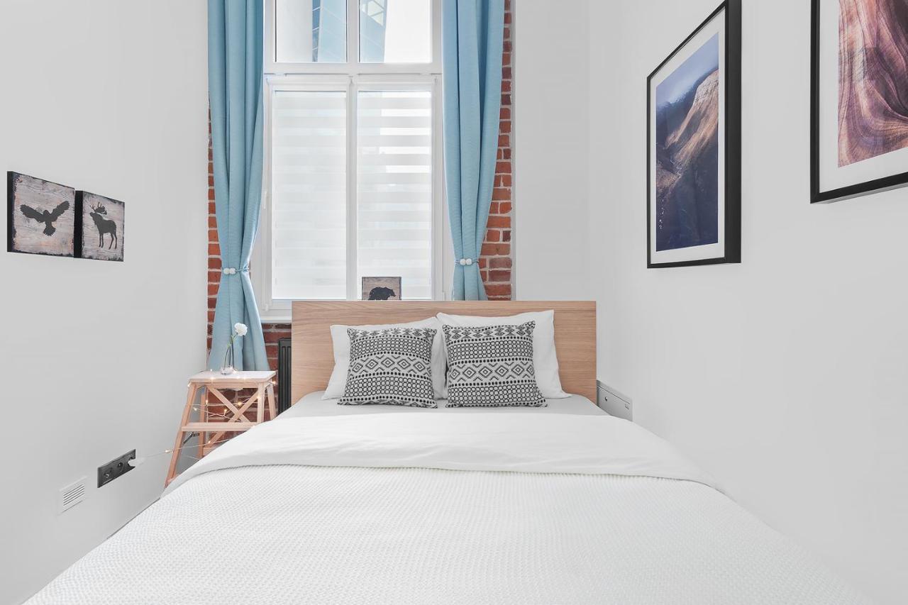 Ferienwohnung Right In The Heart Of Breslau Exterior foto